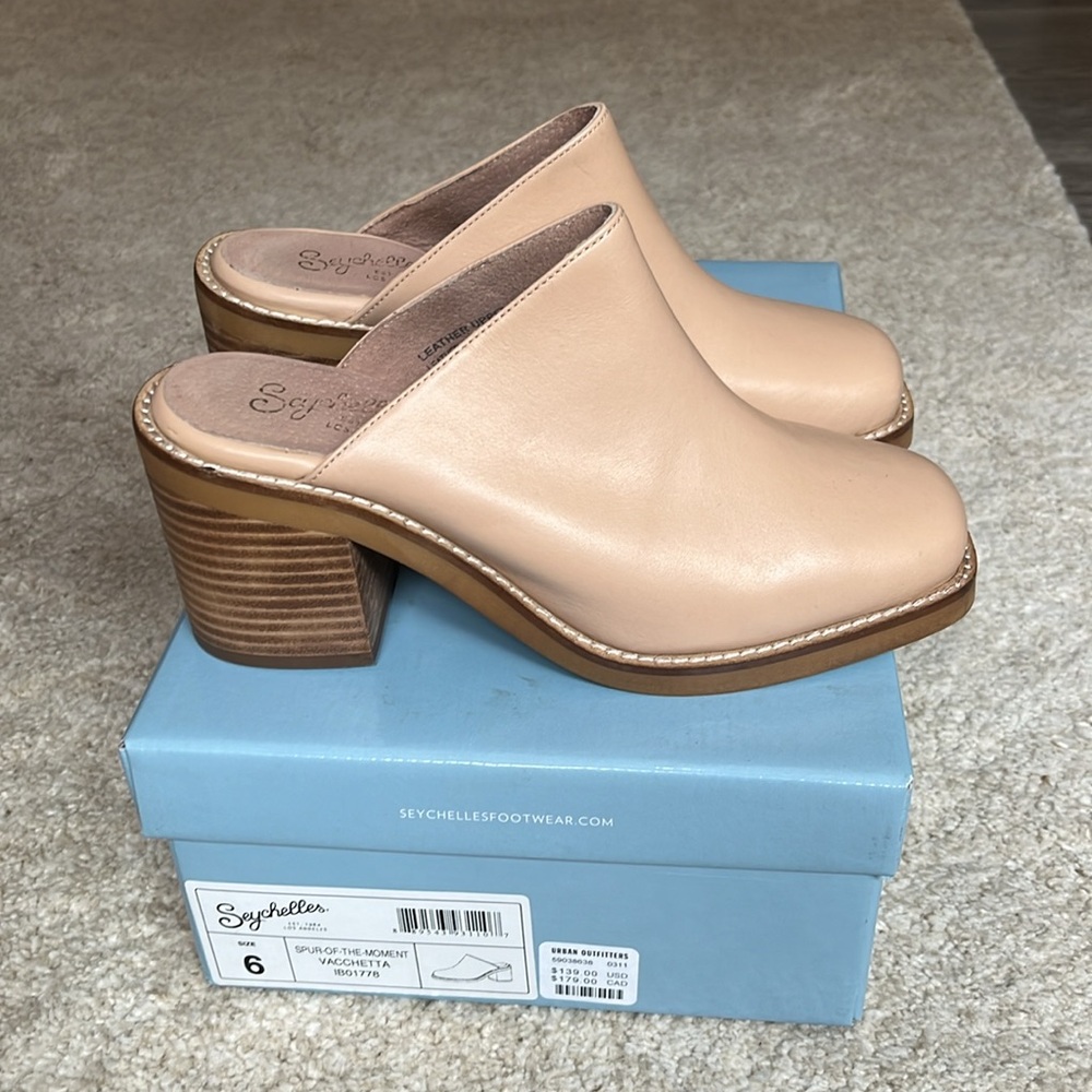 Seychelles Spur-of-the-Moment Vachetta Mules Size 6